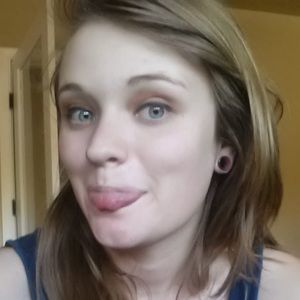 Meet your Posher, Devyn